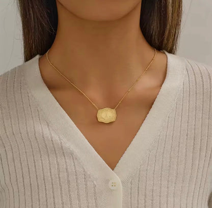 SafeHaven Handmande Buckle Necklace